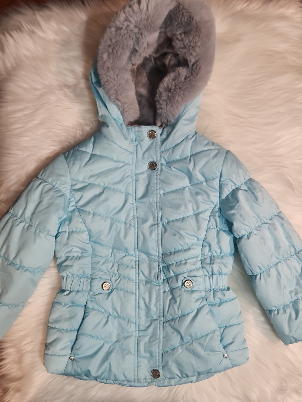 Light Blue Girls' Puffer Hooded Coat with Faux Fur Trim - Size:5/6